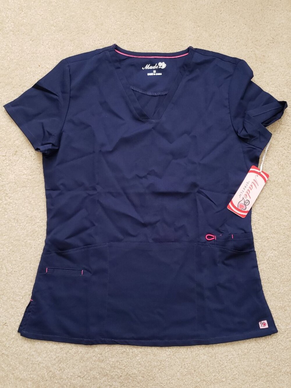 NWT Made size Medium navy blue scrub top stretch pockets career work nurse